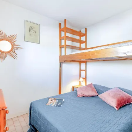 Regina-2 By Interhome Daire