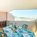Regina-2 By Interhome Apartament