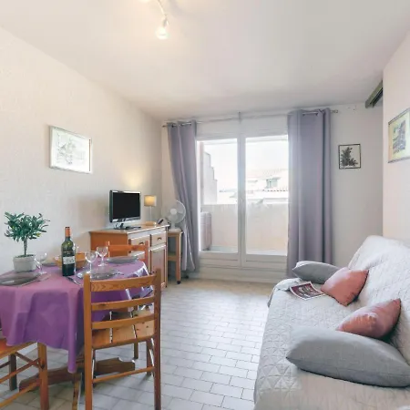 Regina-2 By Interhome Lägenhet