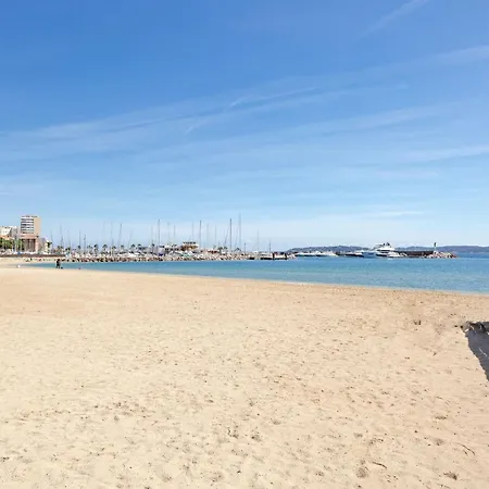 Regina-2 By Interhome Σαιντ-Μαξίμ