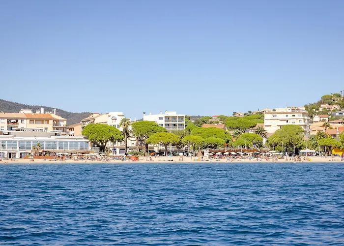 Regina-2 By Interhome * Σαιντ-Μαξίμ